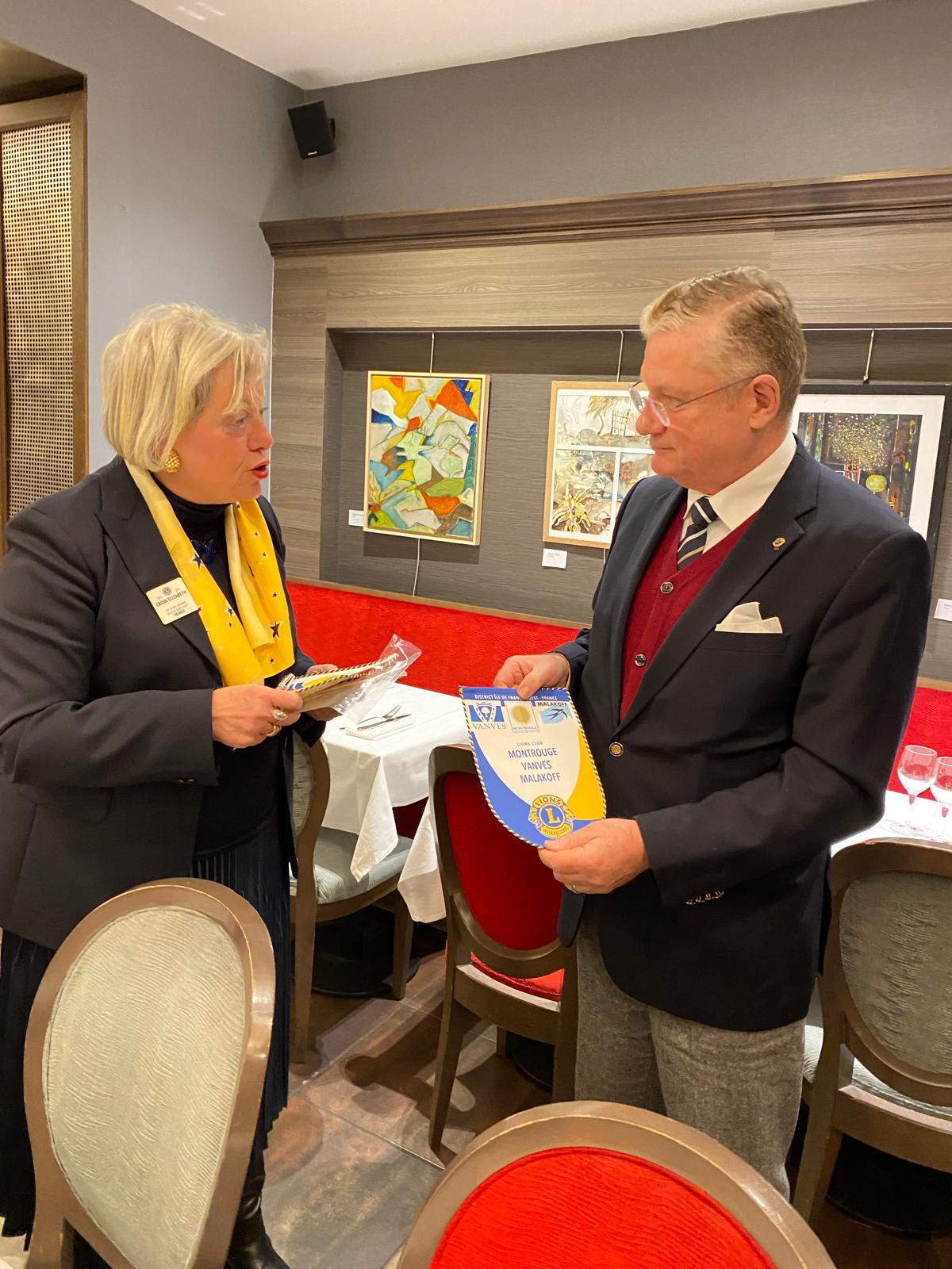 Visite de la Vice-Gouverneure, Élisabeth Croin, accompagnée de notre Présidente de Zone, Danièle Chapiro